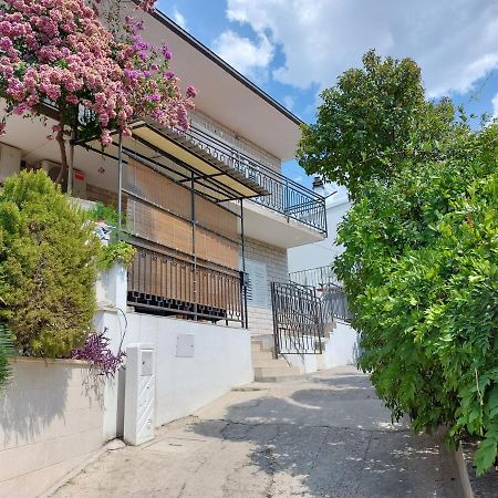 Apartmani Luka 巴什卡沃达 外观 照片