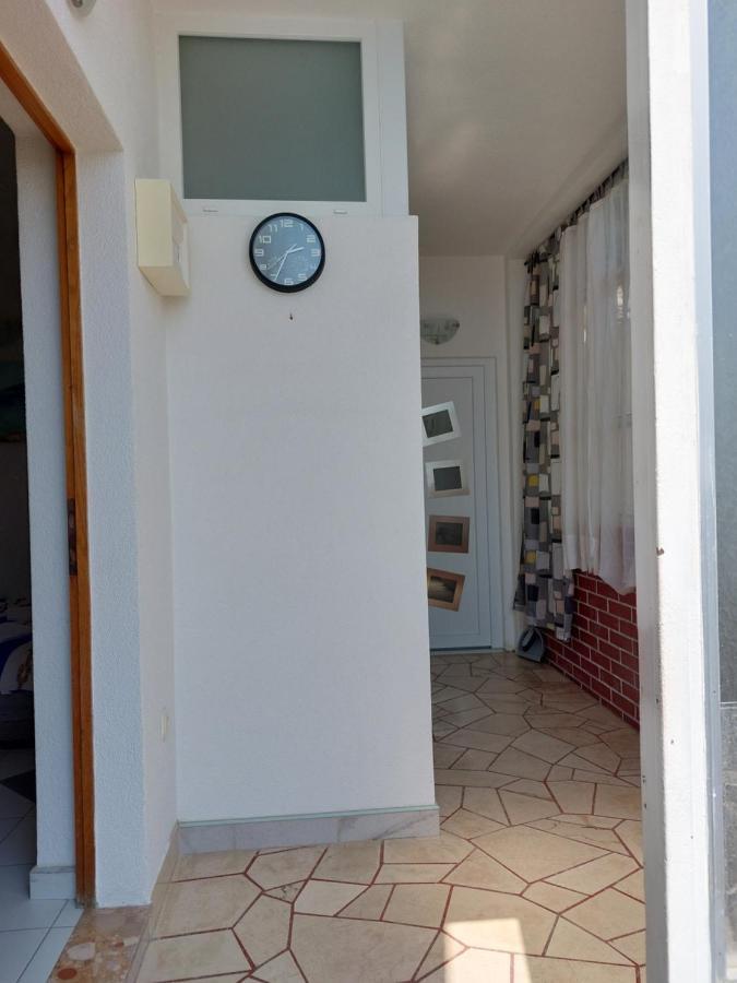 Apartmani Luka 巴什卡沃达 外观 照片